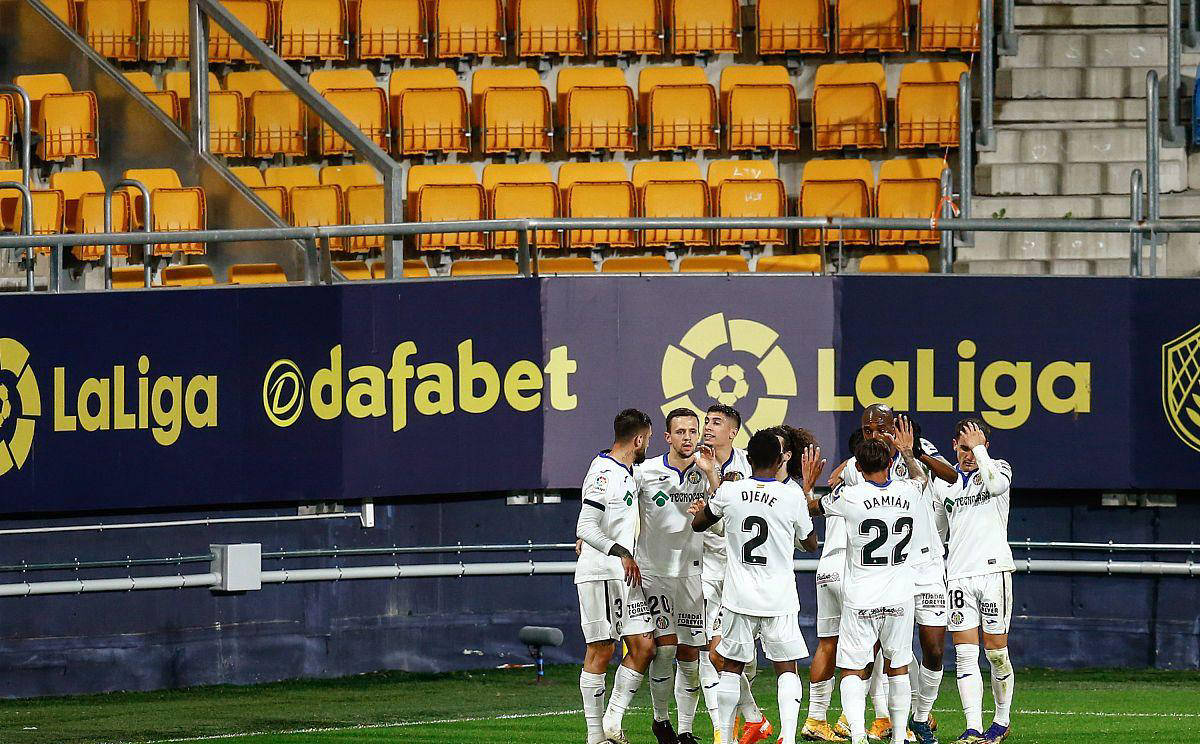 赫罗纳连续两轮保持不败，皇家马德里开启客场征程第五站！