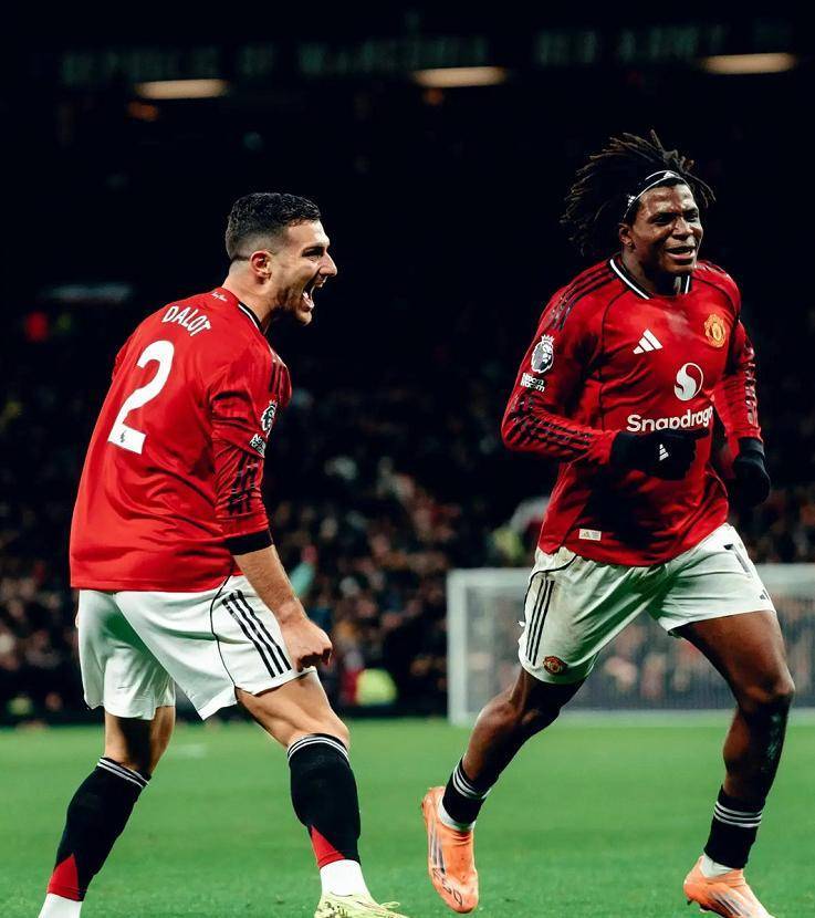 1-0！铁卫处子球，曼联复仇纽卡升英超第五，乌加特甩掉灾星帽子